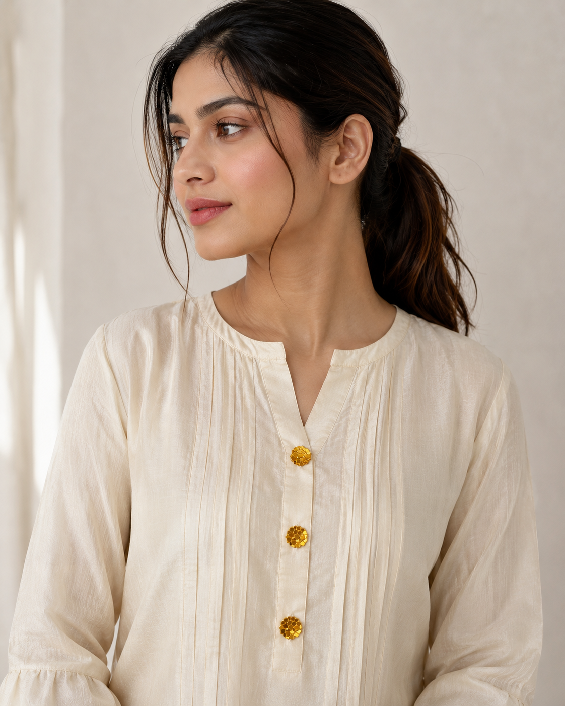 Geo Bloom Gold Button