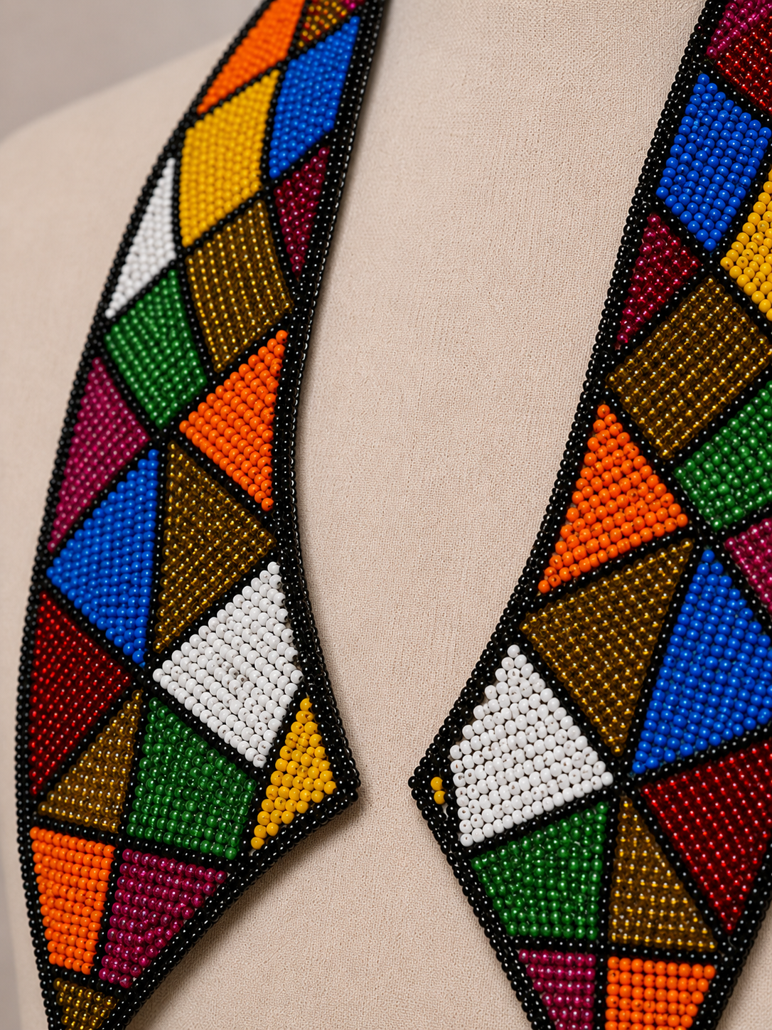 Kaleido Pop Collar