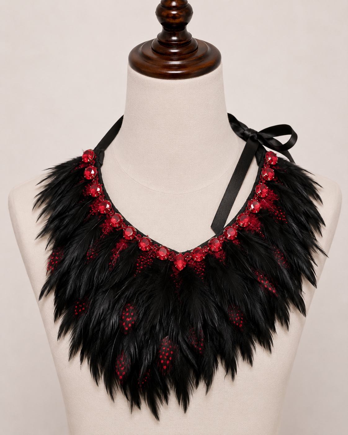 Raven Royale Collar